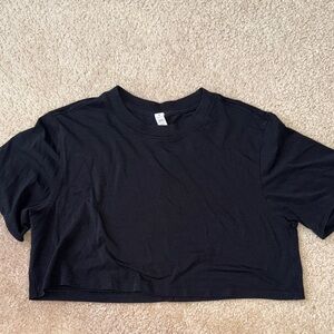 Lululemon boxy cropped tee